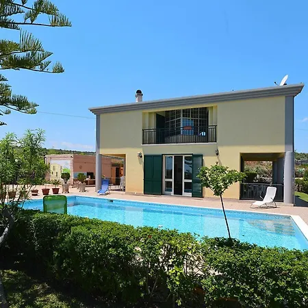 With Private Pool, Florida